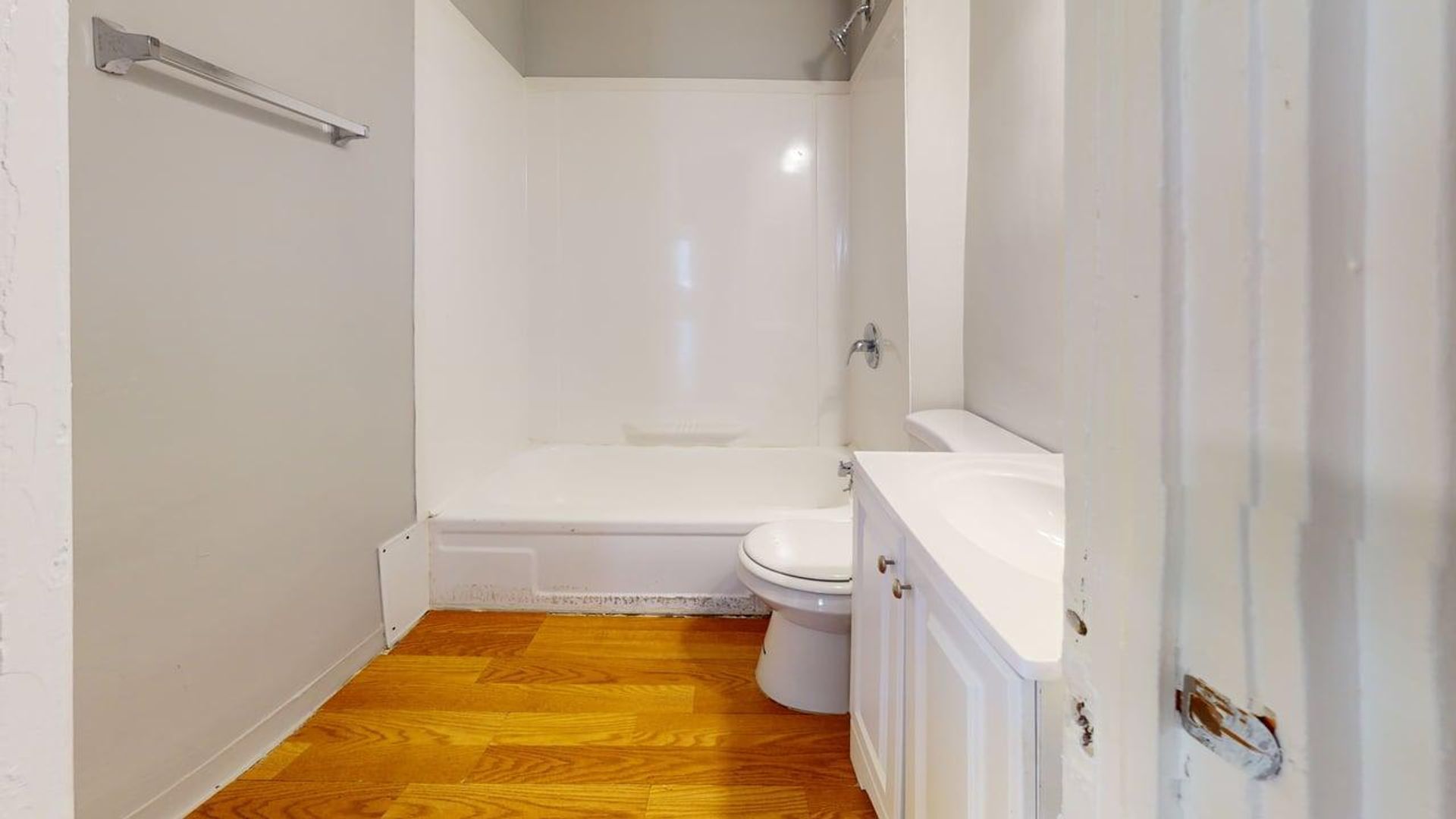 888 Rondel Rd unit Unit 2 - Up – photo 2