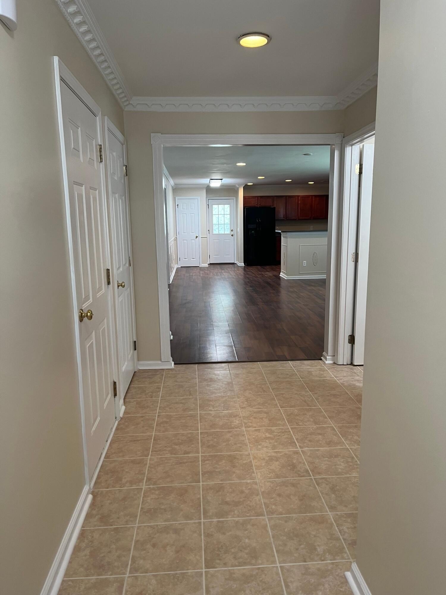 111 Thistle Rd – photo 3