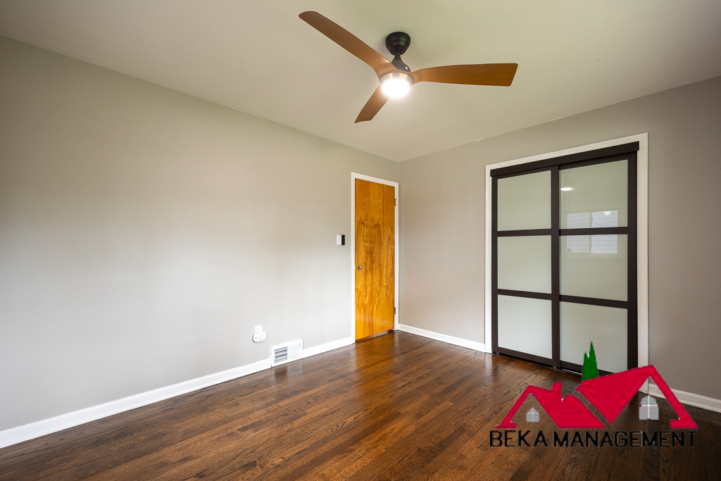 1611 Hazel St – photo 4