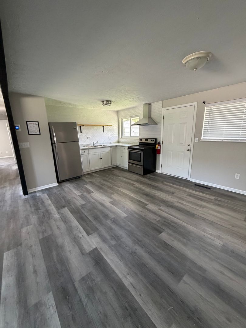 5785 Tibet Dr – photo 4