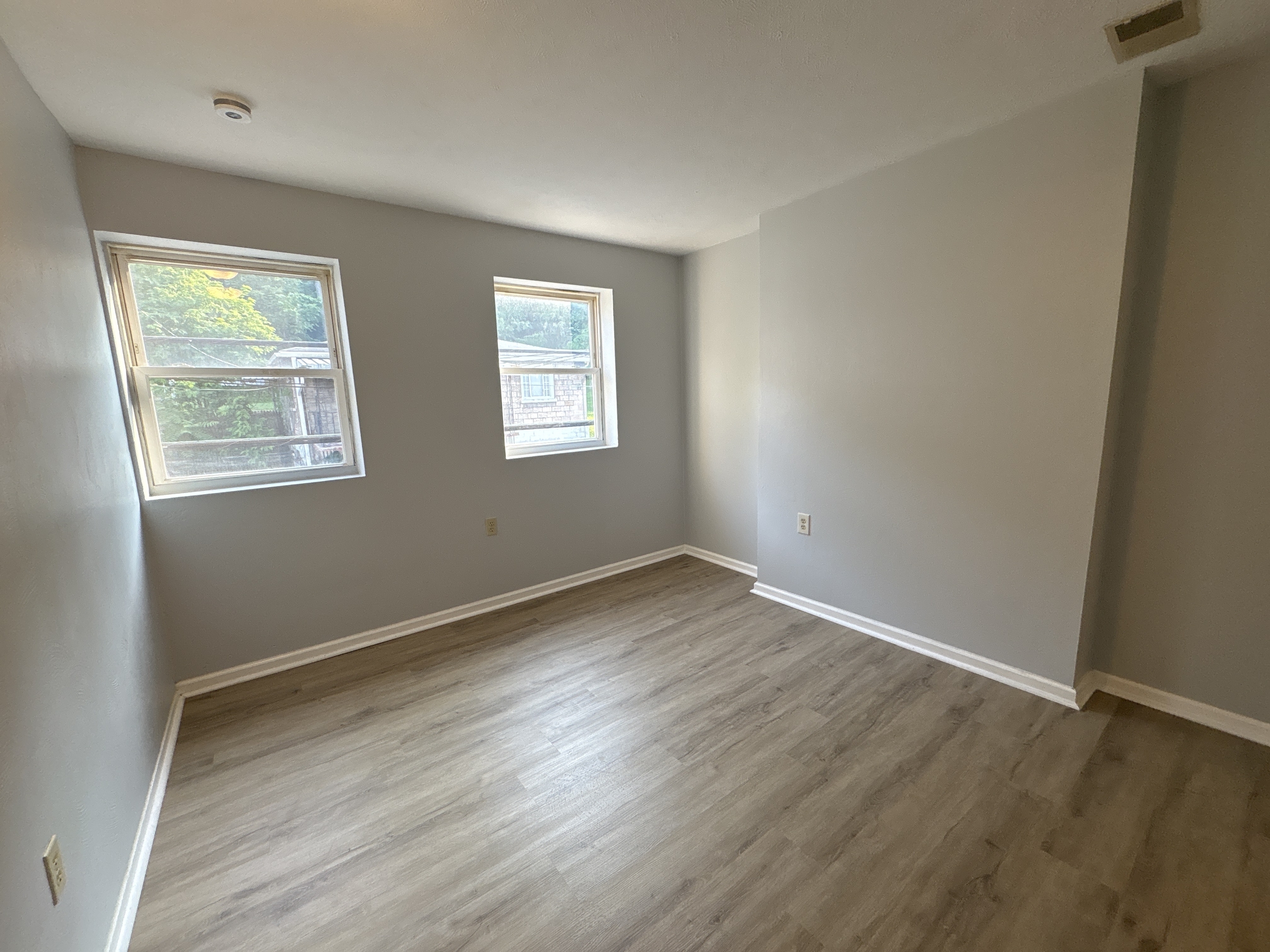 1450 Fleming Ave unit 2 – photo 2