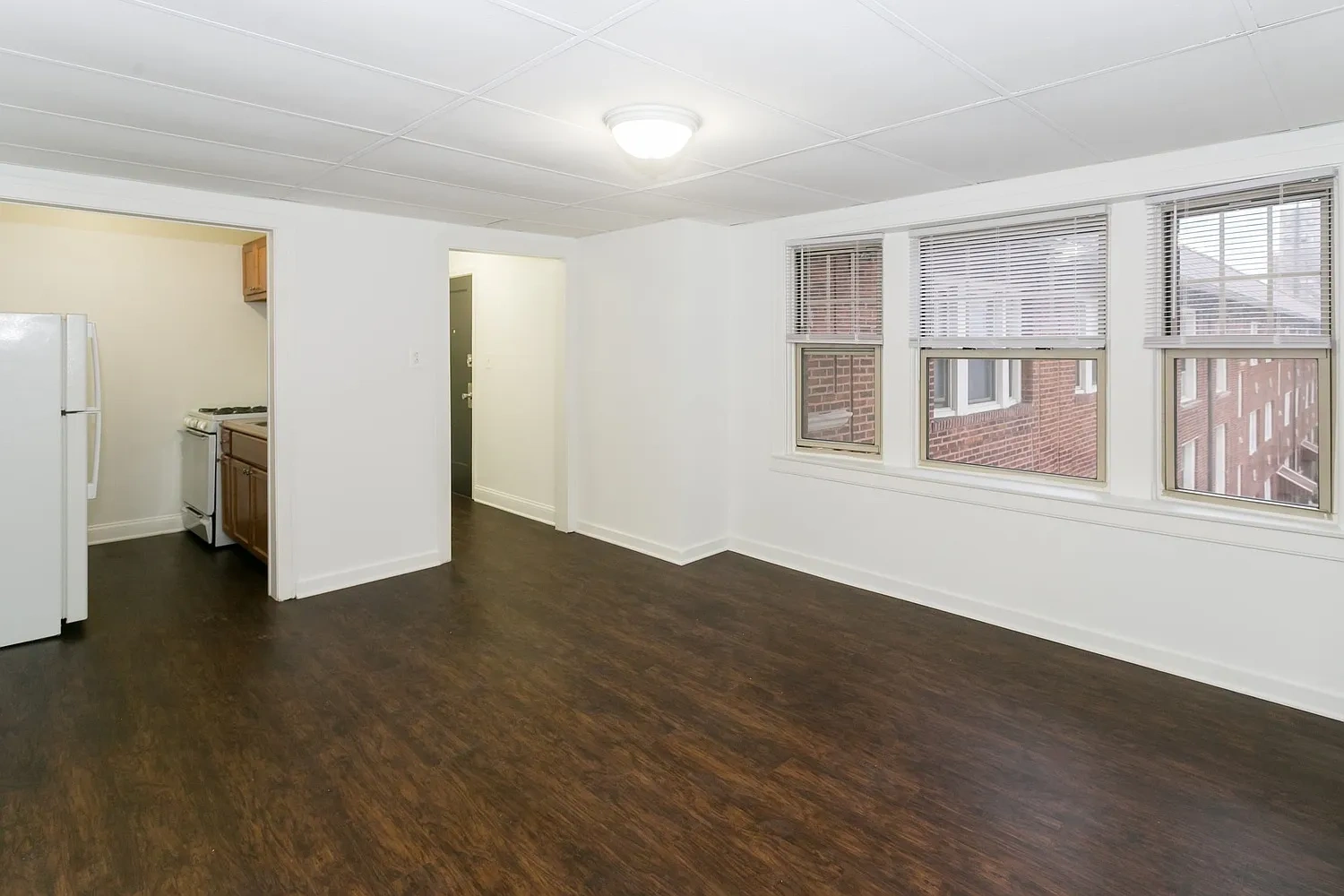 5528 S. Cornell Avenue – Floor plan