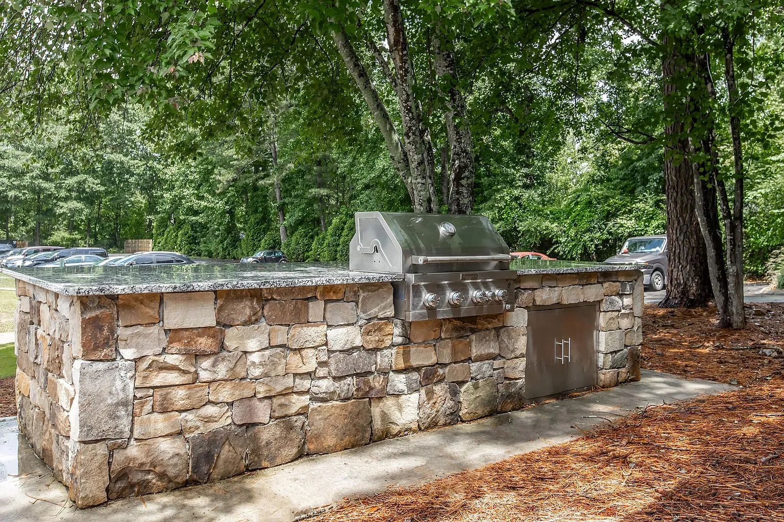 Cross Creek Apartments – photo 5