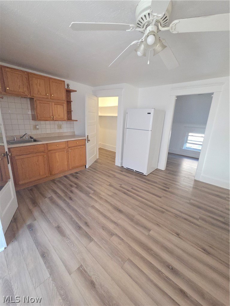 3803 E 50th St #UP – photo 4