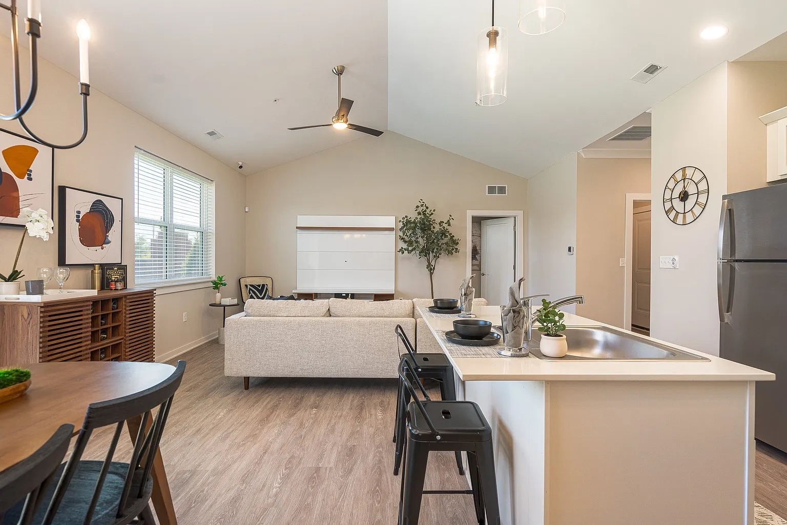 Filmore Place Apartments – photo 2