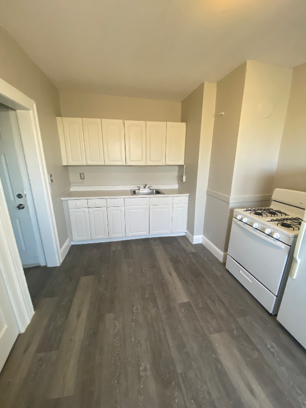 784 Capitol Ave unit C3 – photo 1