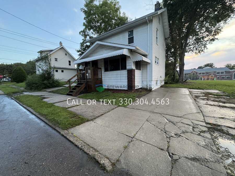1152 Wilbur Ave – photo 3