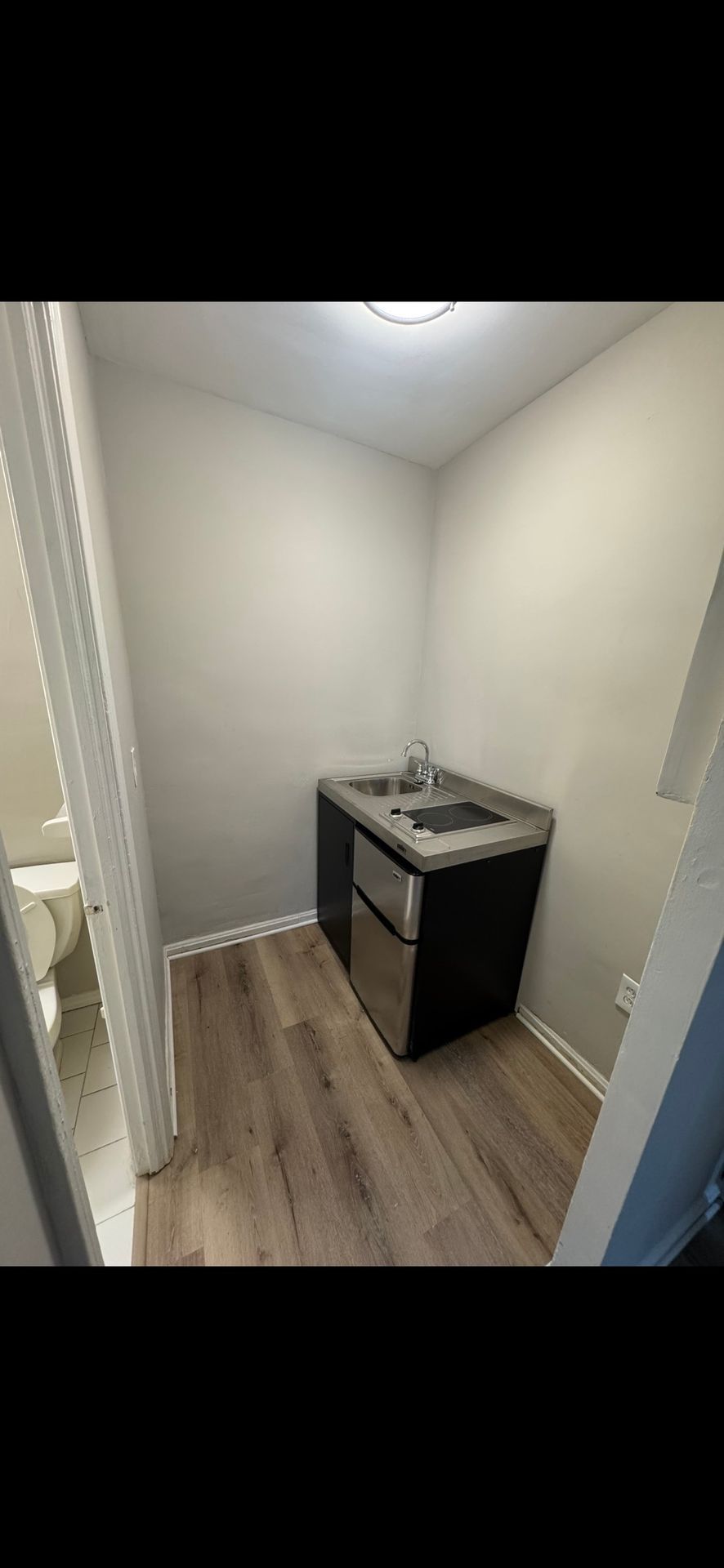 2501 Kemper Rd – photo 3