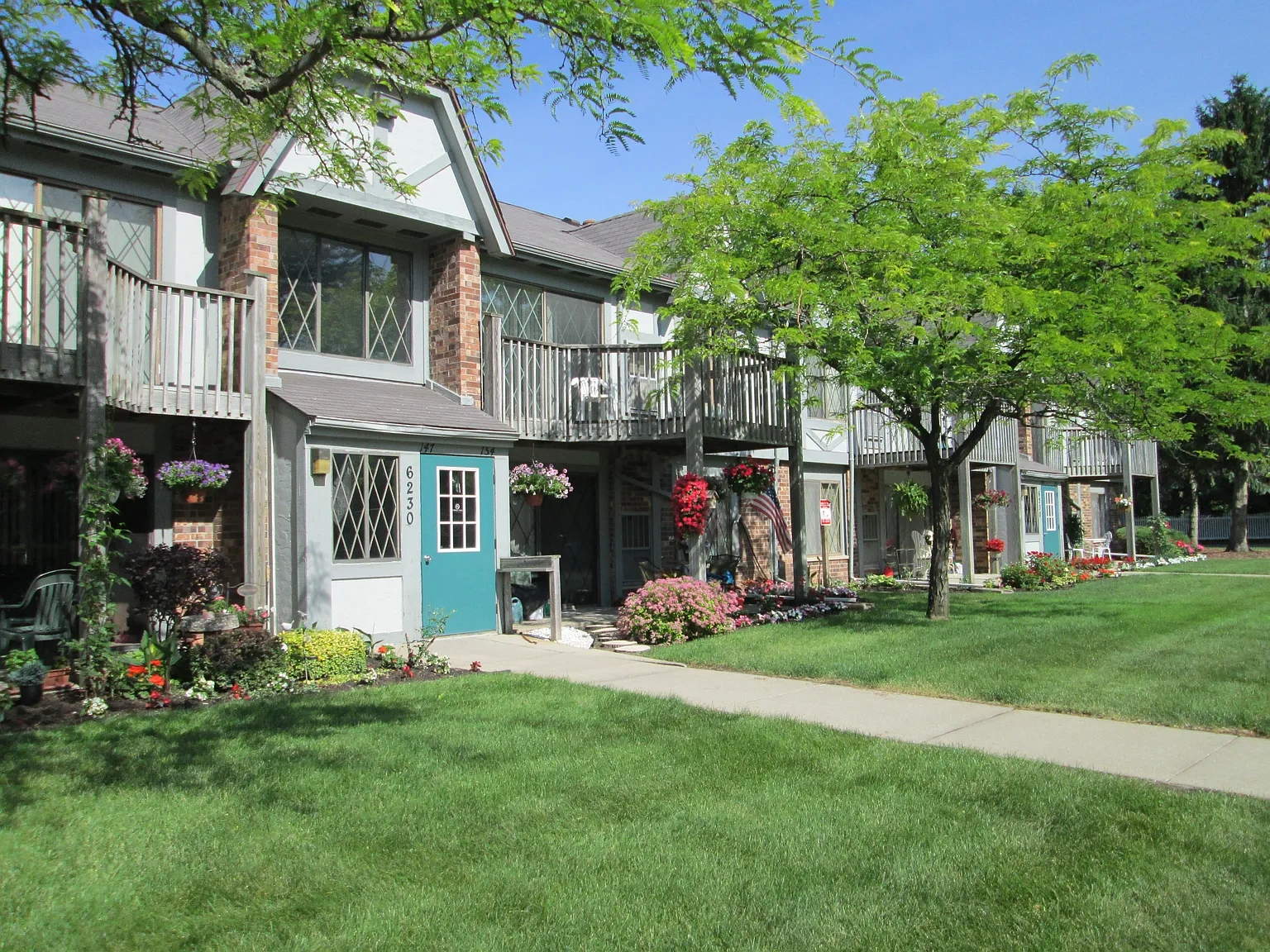 Fox Glen Apartments & Fitness Club – photo 4
