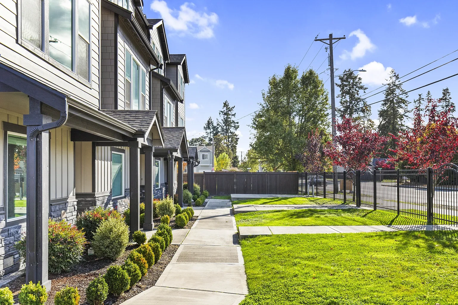 Rainier View Court Townhomes – photo 5