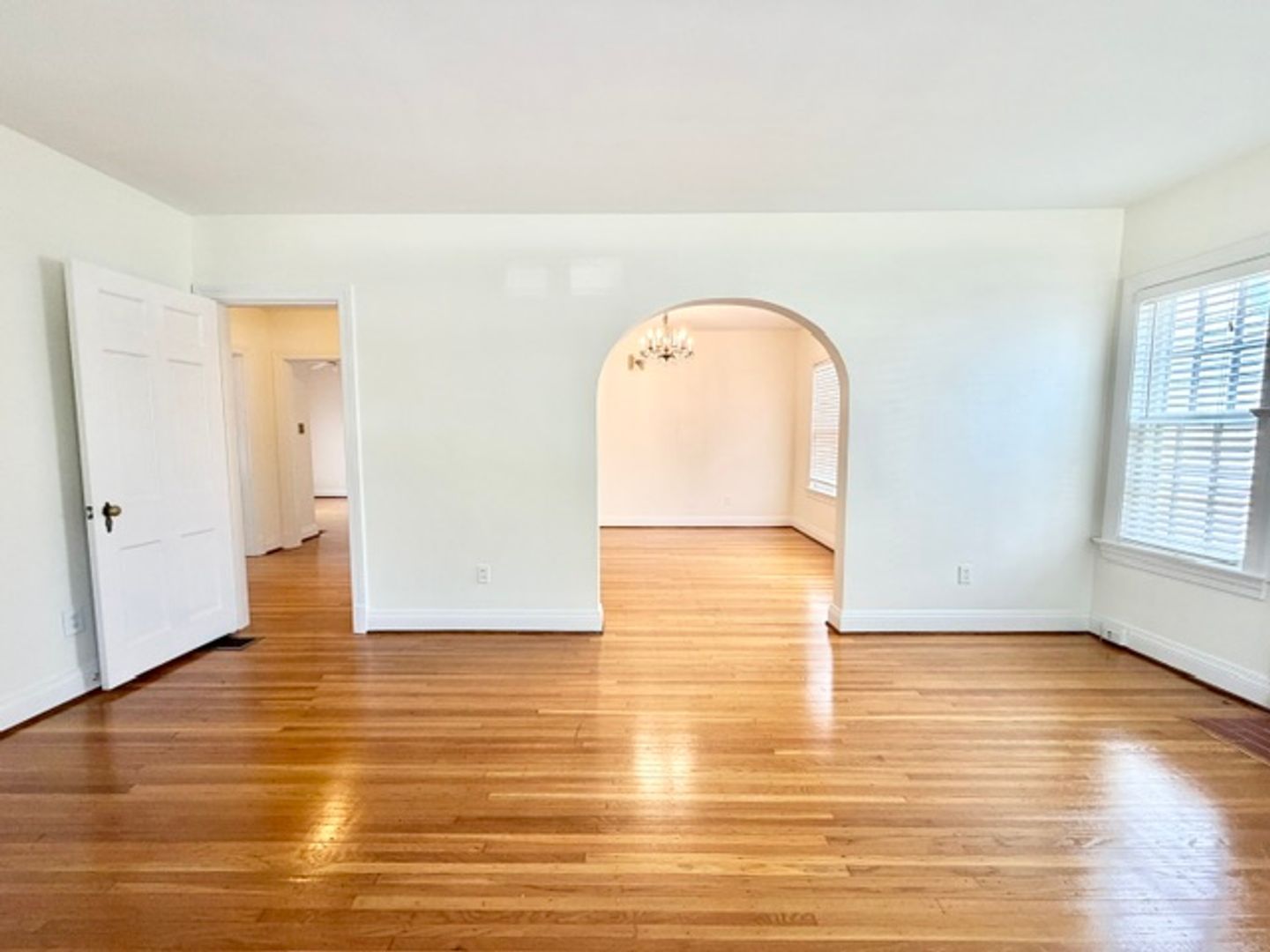 2414 Brighton Dr – photo 5