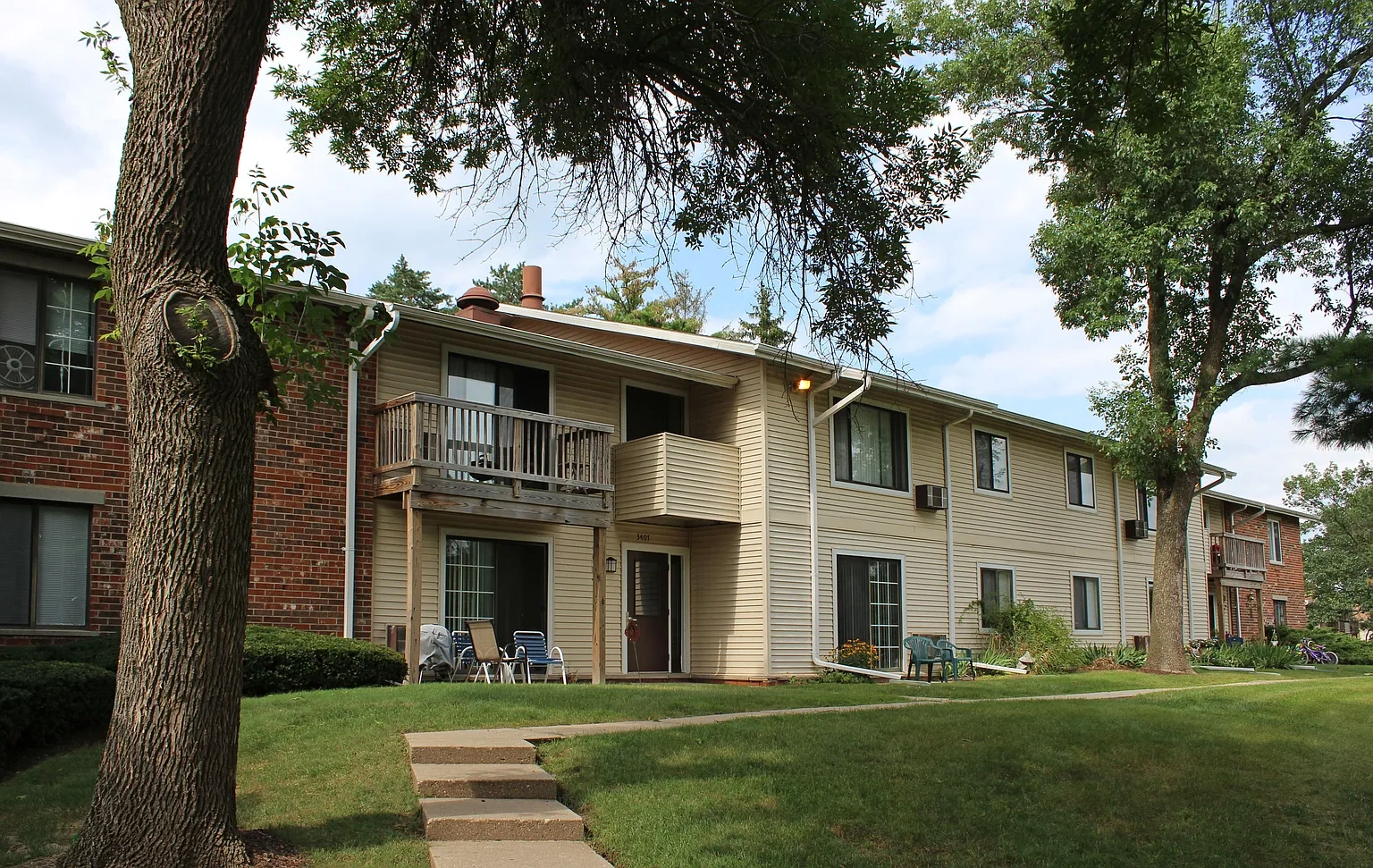 Arbor Lakes – photo 2