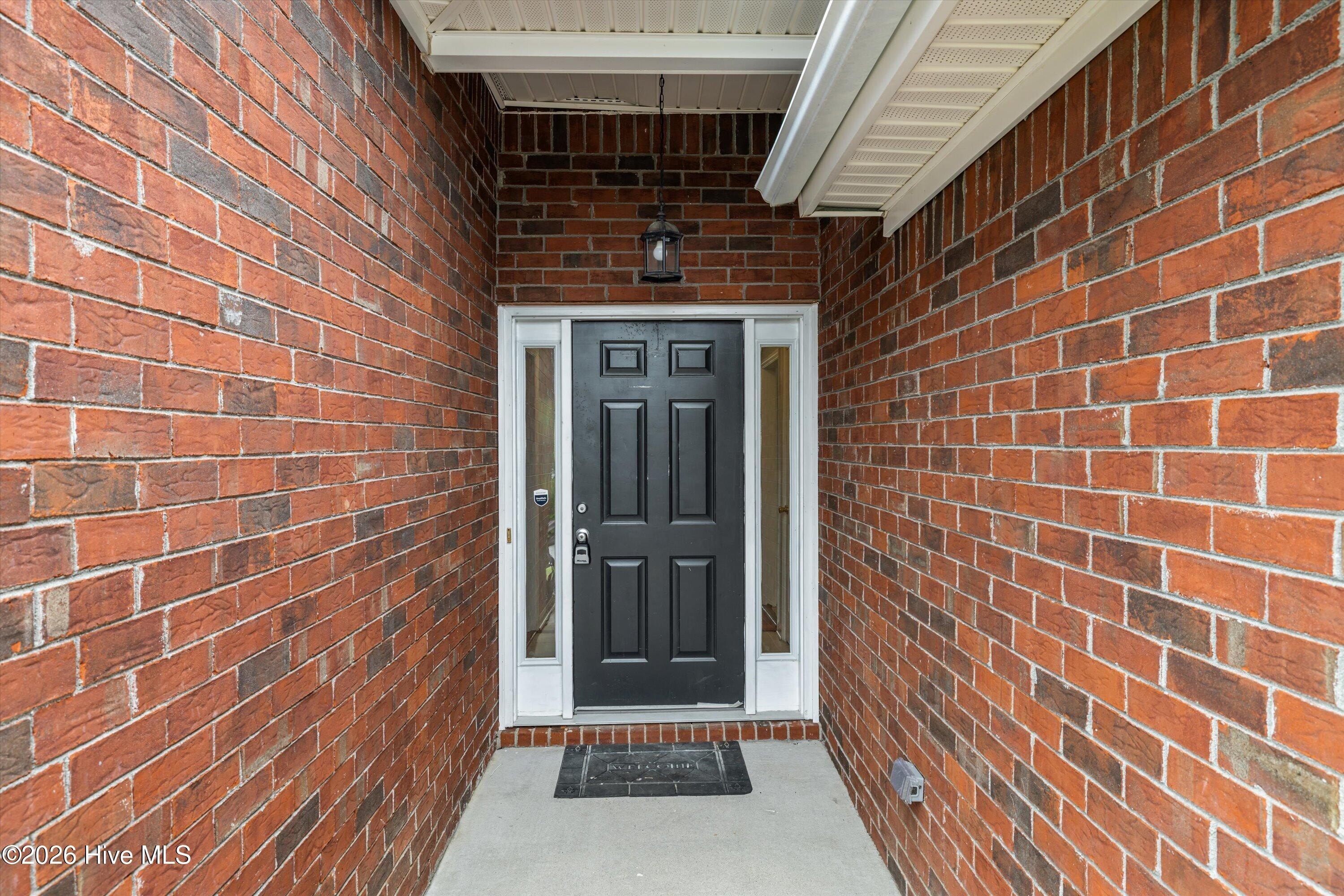 546 Jackson St – photo 2