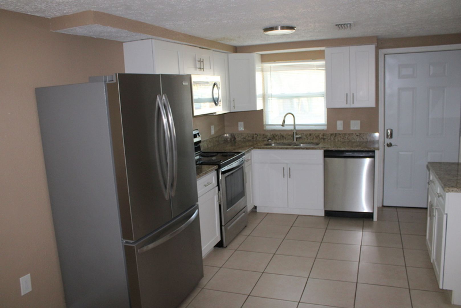 7138 Bellaire Terrace – photo 2