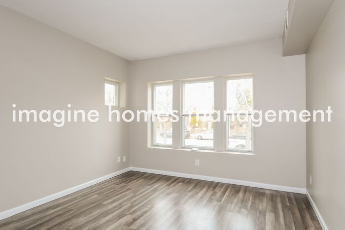 4258 McPherson Ave unit 2b – photo 5