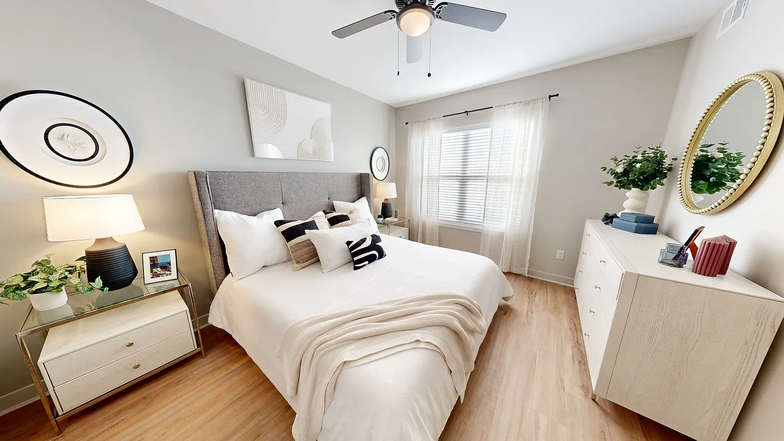 Remington Lake Apartments – photo 4