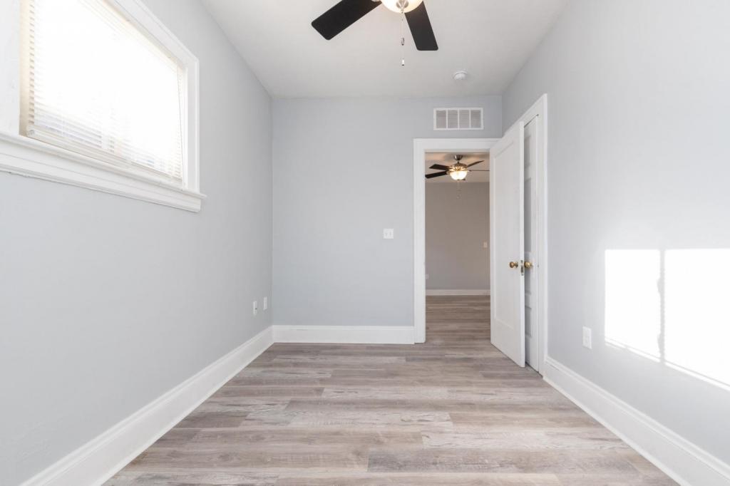 2741 Hampshire Rd unit 3 – photo 5