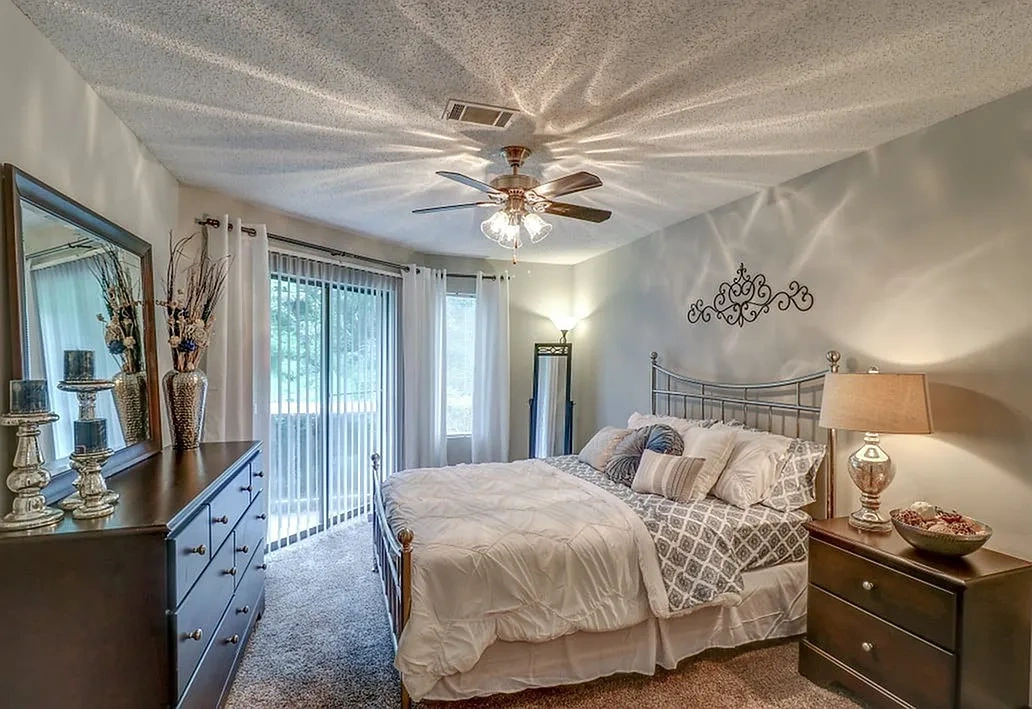 Woodhill Apartments – photo 5