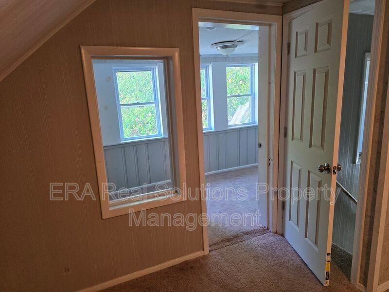 3607 Sackett Ave unit 3 – photo 5