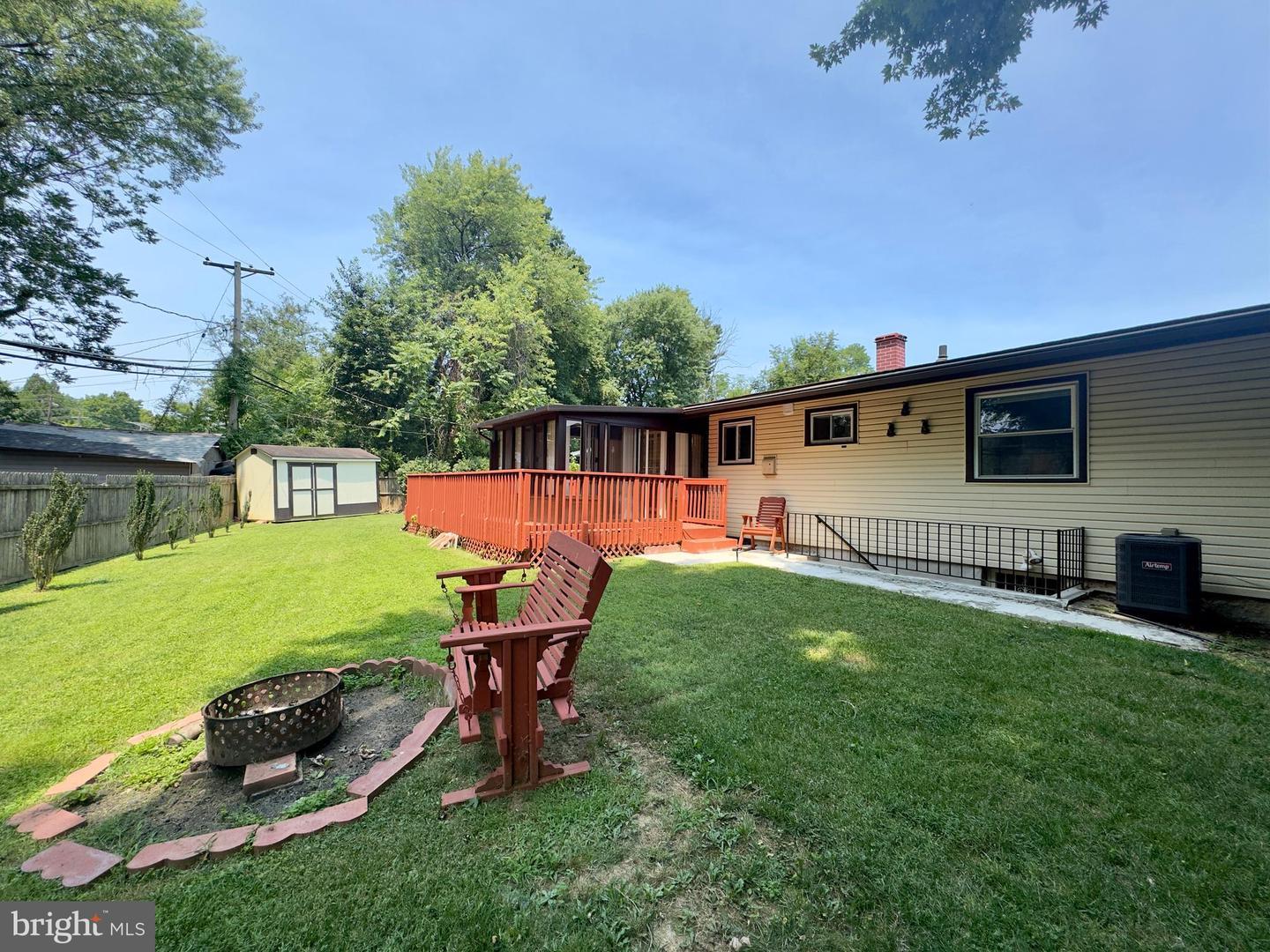 3903 Innerdale Ct – photo 2