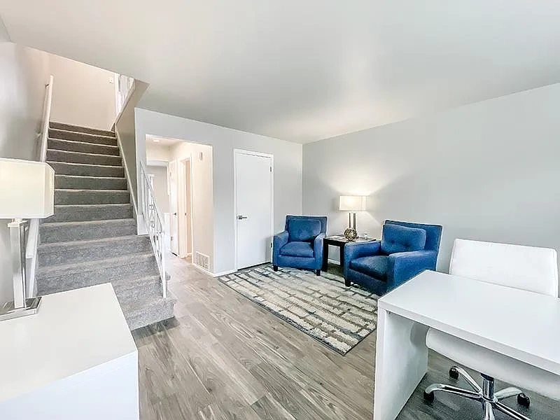 Aspen Cove Townhomes – photo 3