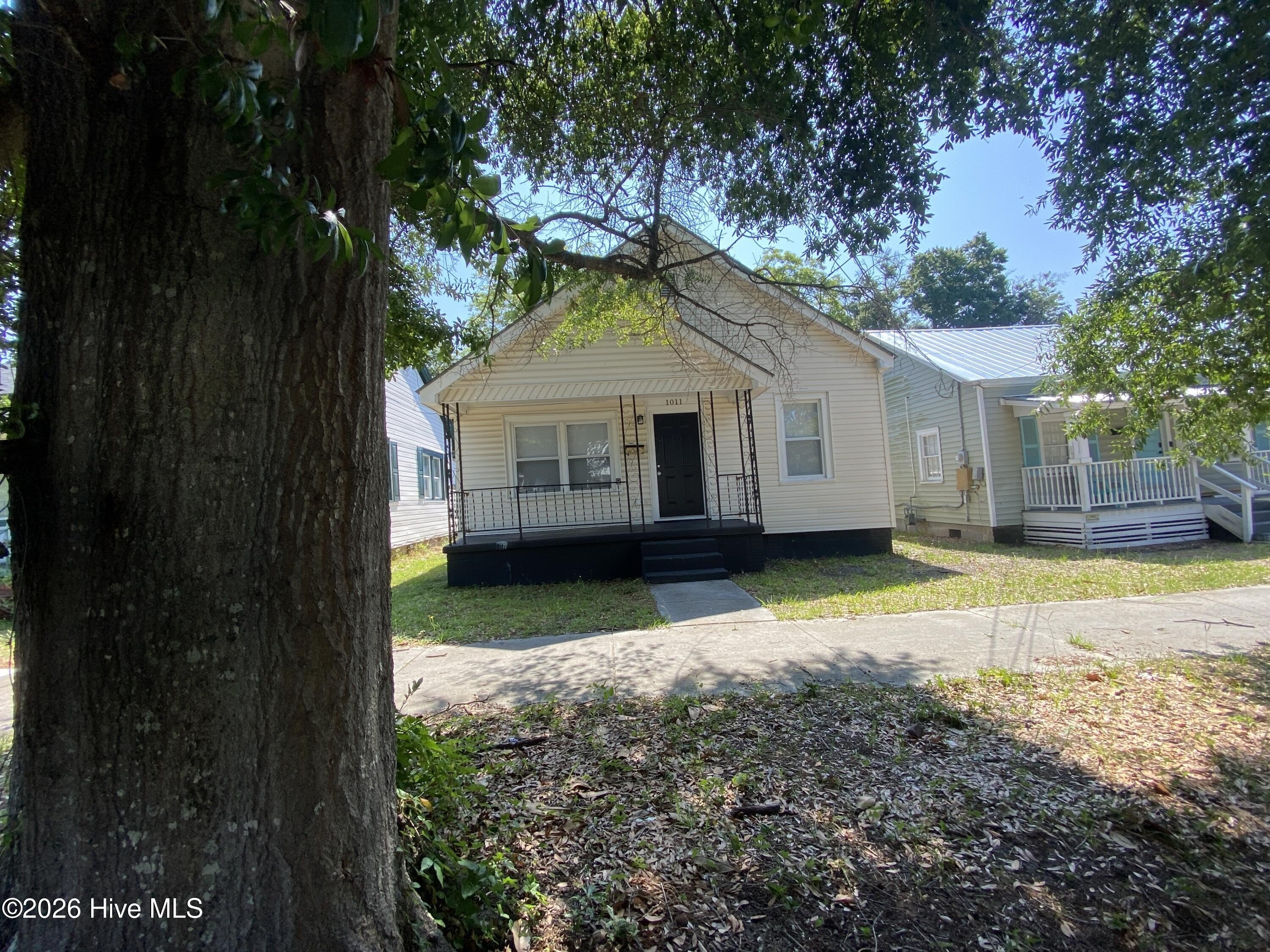 1011 S 7th St – photo 2