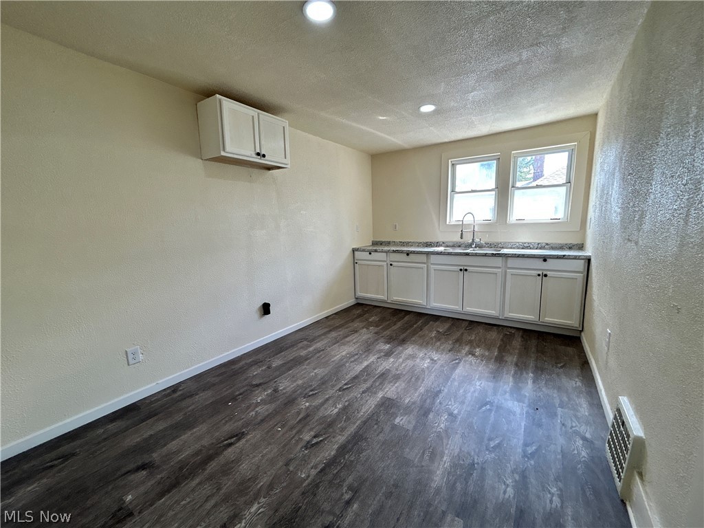 1317 Plum St unit Apt 2 – photo 2