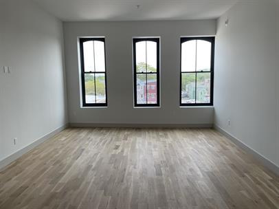 299 Main St unit 7 – photo 3