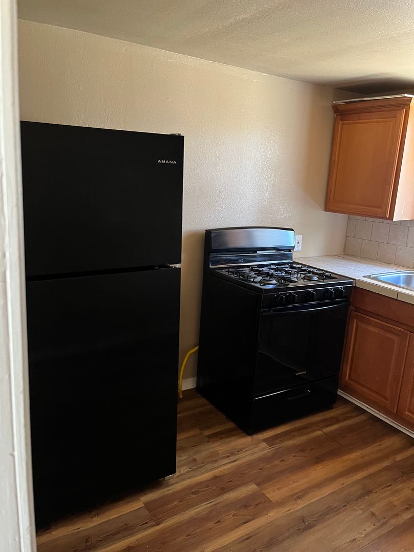 1516 27th St unit Rear – photo 5