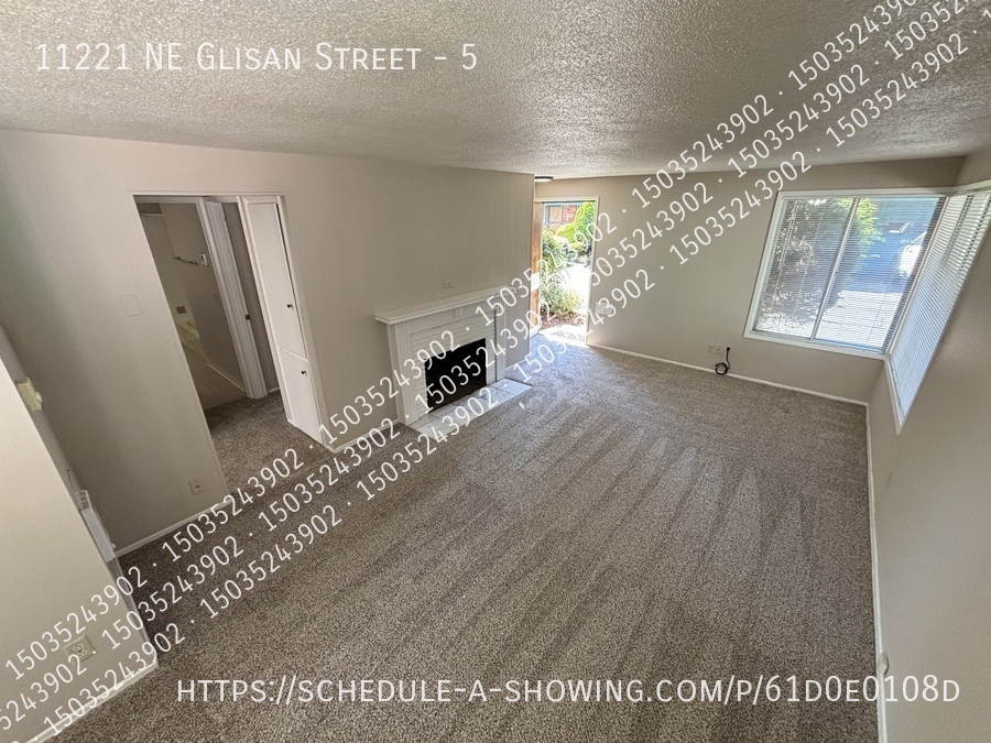 11221 NE Glisan St – photo 4