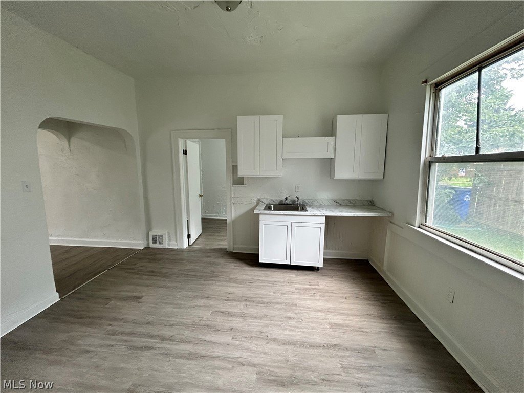 3654 E 53rd St #1 – photo 2