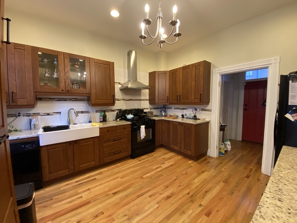 19 Clifford St – photo 2