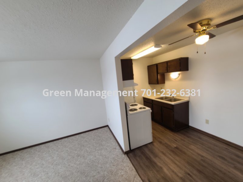 2333 20 1/2 Ave S – photo 2