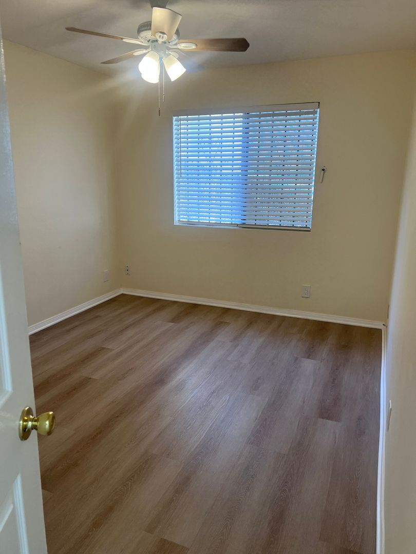 1117 Euclid Ave unit 1 – photo 5