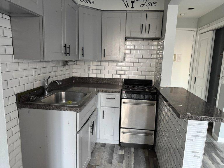 75 Cooper St – photo 2