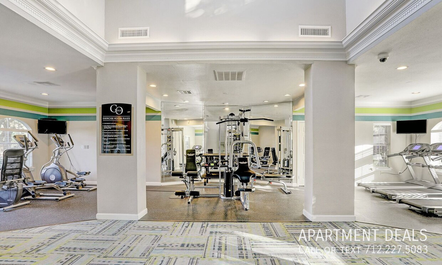 200 Dominion Park Dr – photo 2
