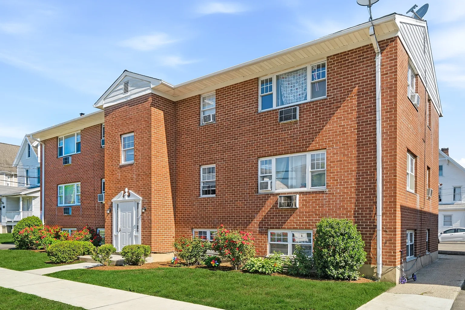 6 Elm St – photo 3