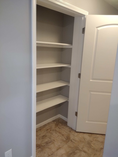 915 N Riverside Dr unit 1 – photo 5