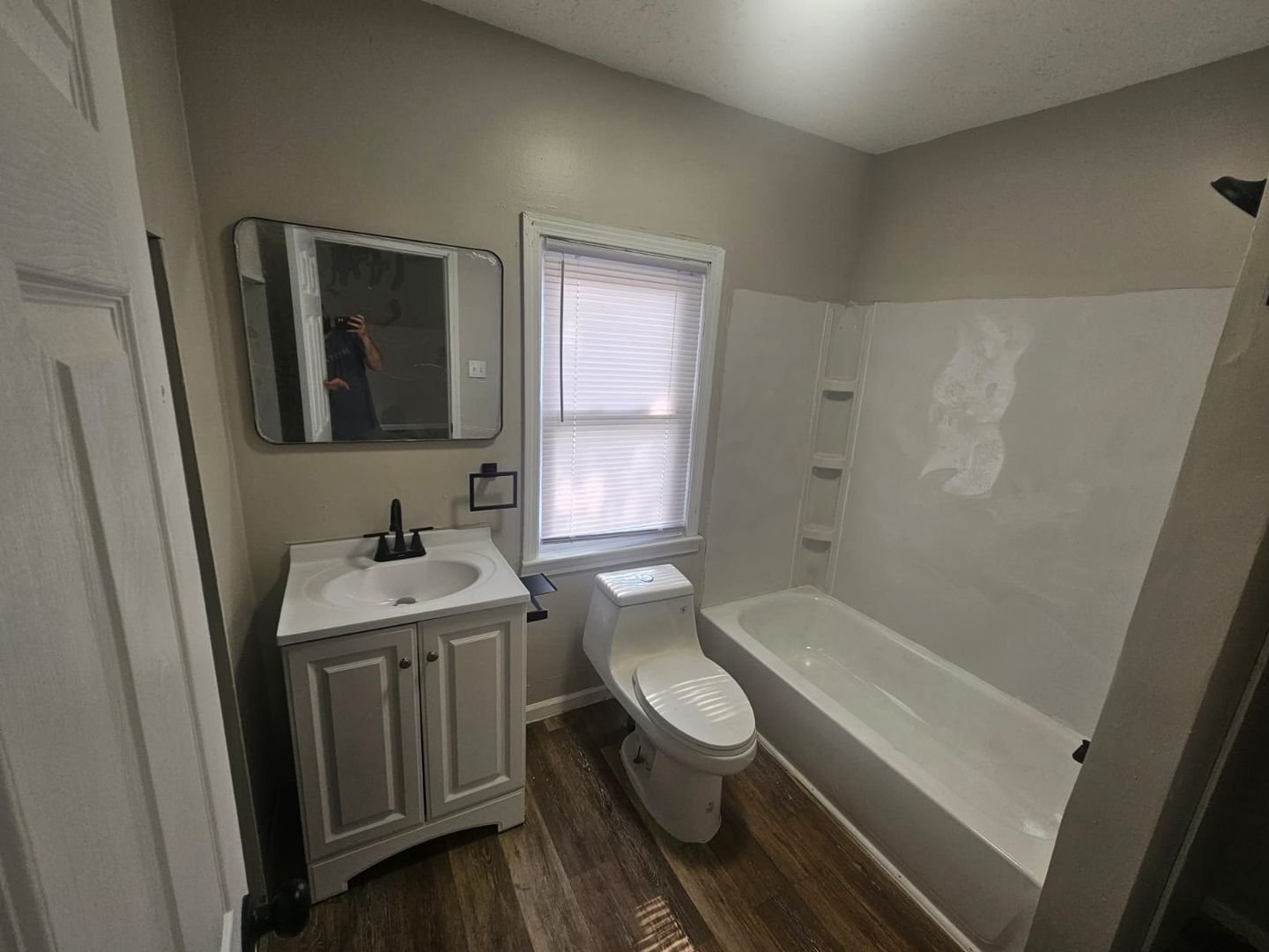 7310 Camden Ave unit Upper – photo 5