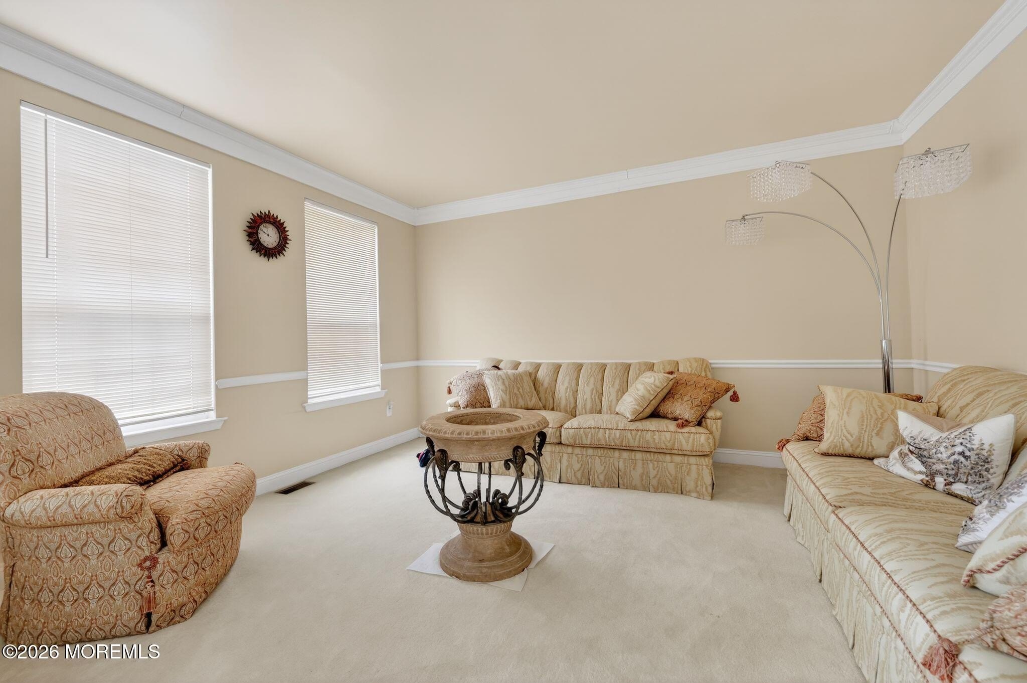 153 Sandra Way – photo 2