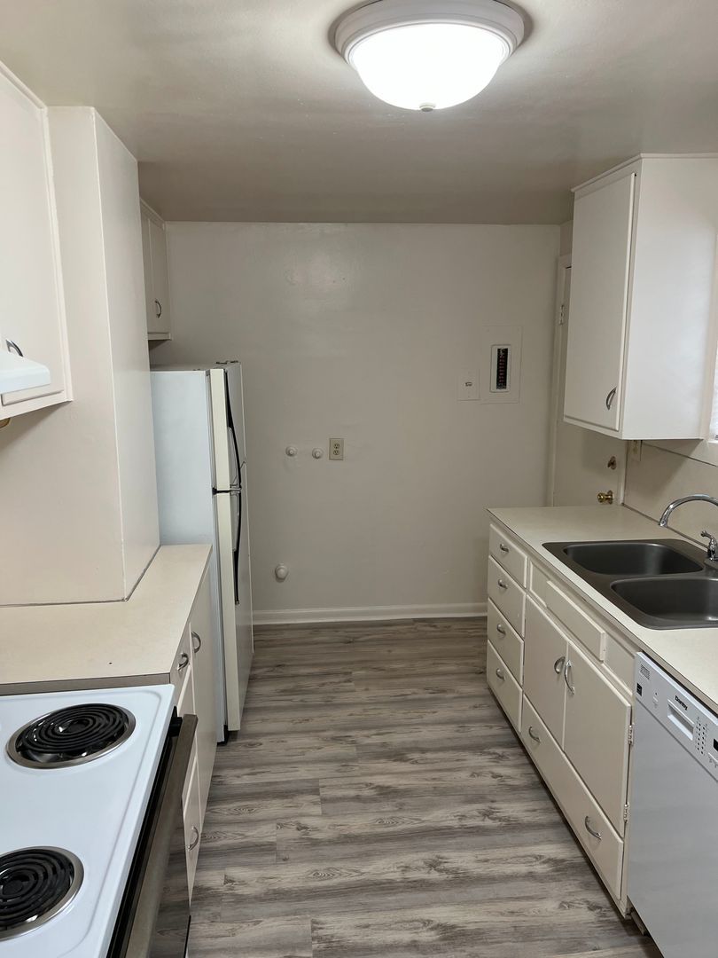 1840 Mill St unit 1840 Mill St #A – photo 5