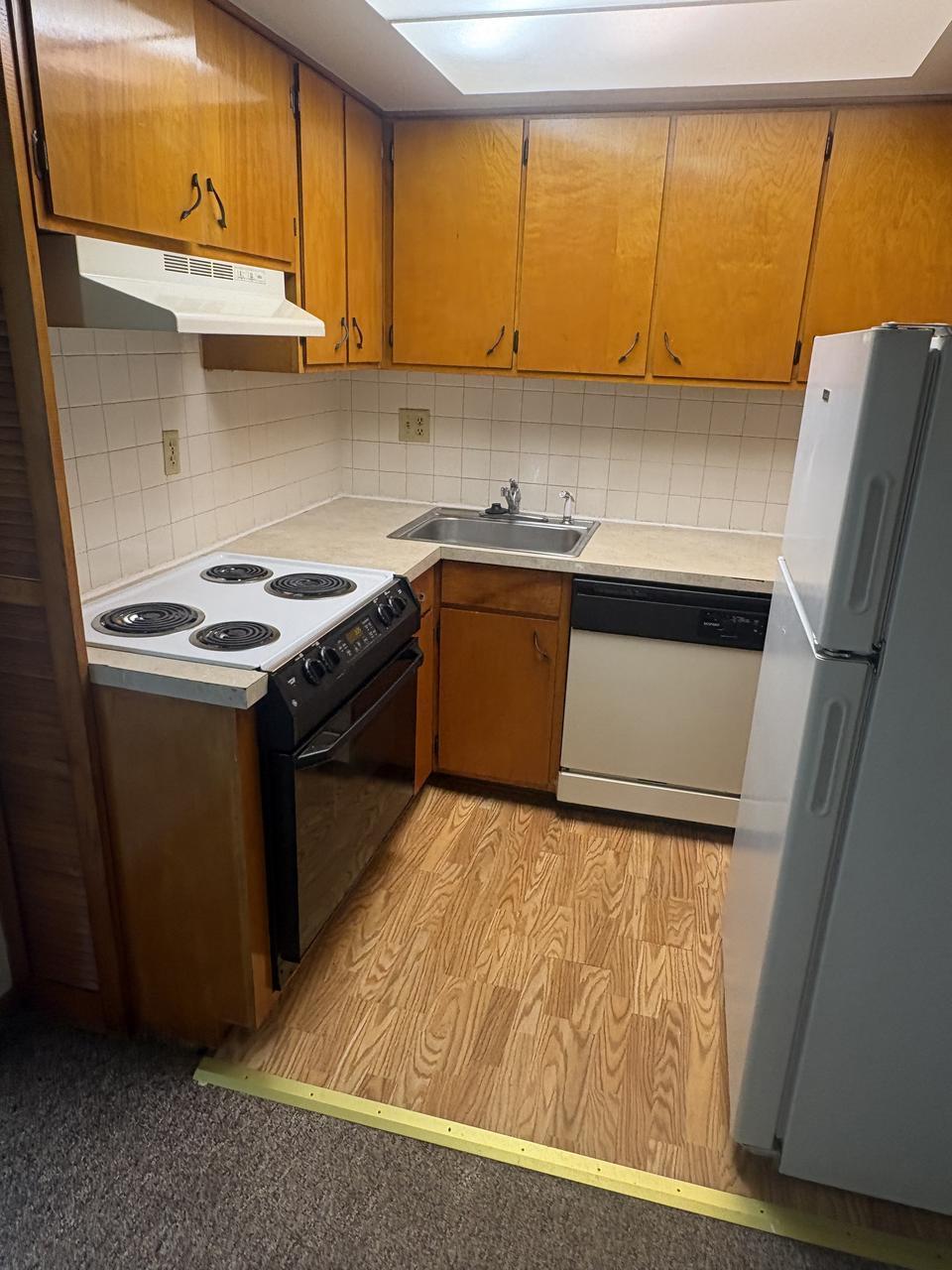 7674 Daytona St NW – photo 2