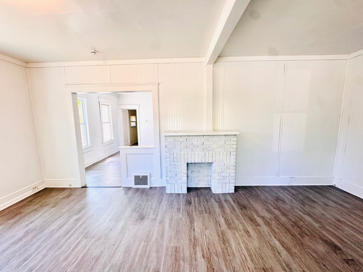 924 Ansel Rd – photo 4