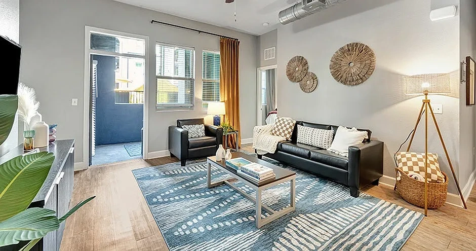 Iconic on Alvarado - Lease by the Bed – photo 5