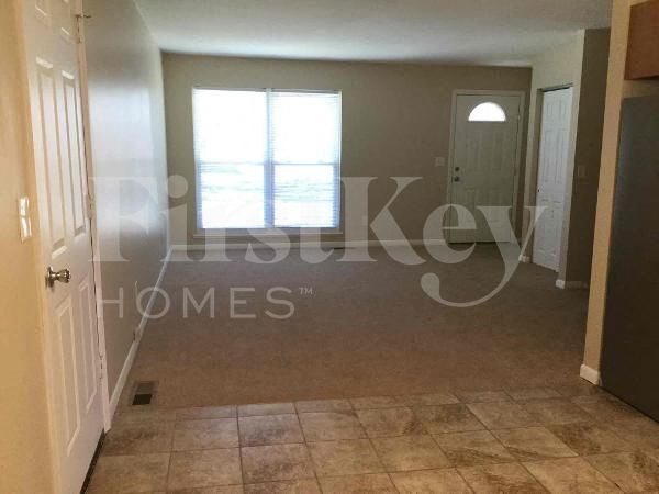 11428 Framingham Dr – photo 3