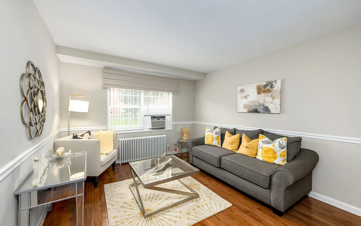 Univeristy City Apartments – photo 1