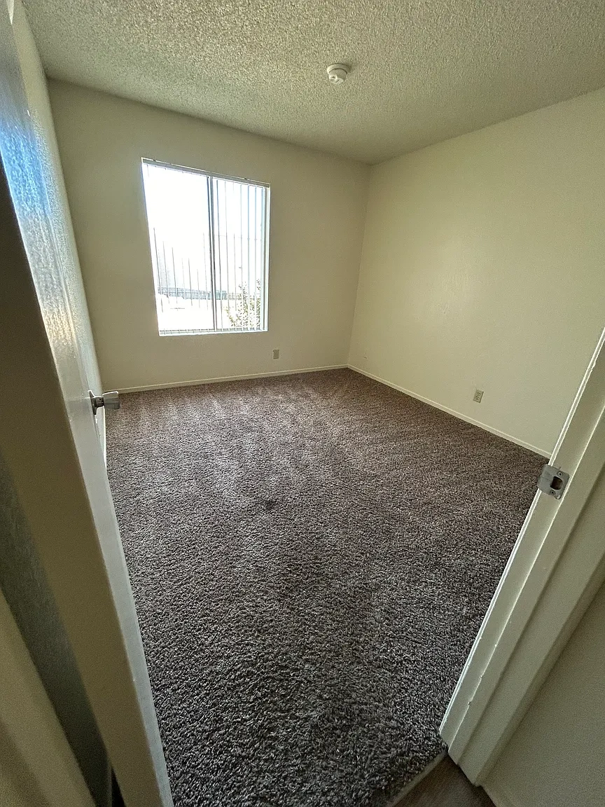 Park Place Apartments – photo 1