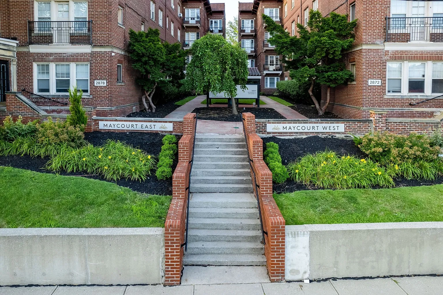Maycourt Apartments – photo 5