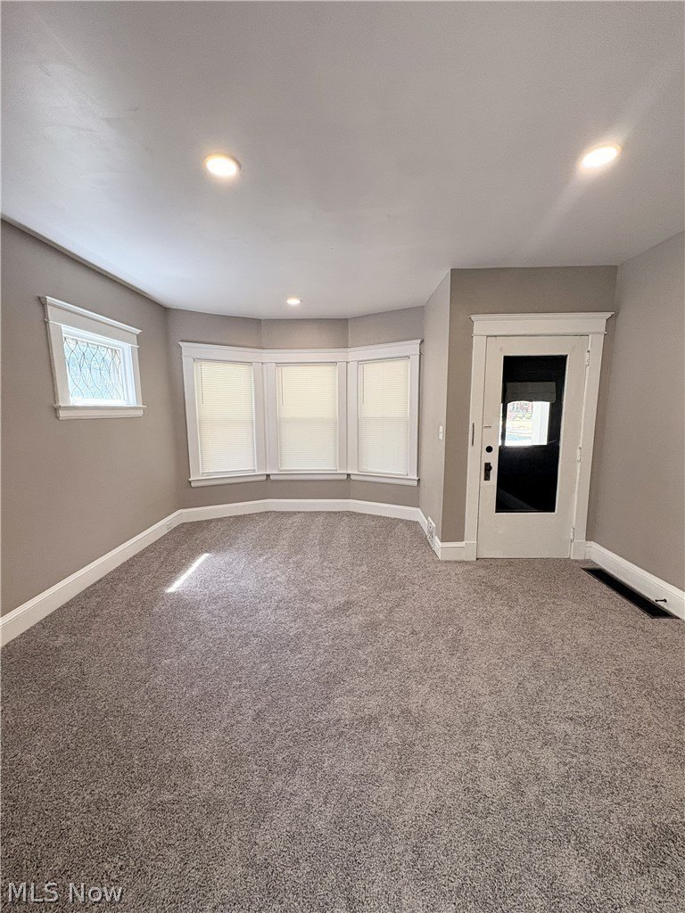 2049 West Blvd – photo 5