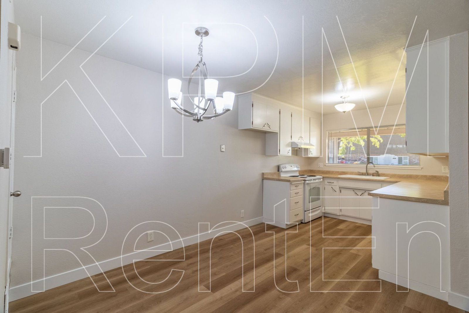 443 E Robinhood Dr – photo 5